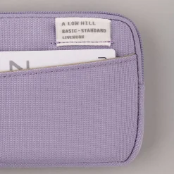 A Low Hill Basic Card Pouch