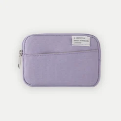 A Low Hill Basic Card Pouch