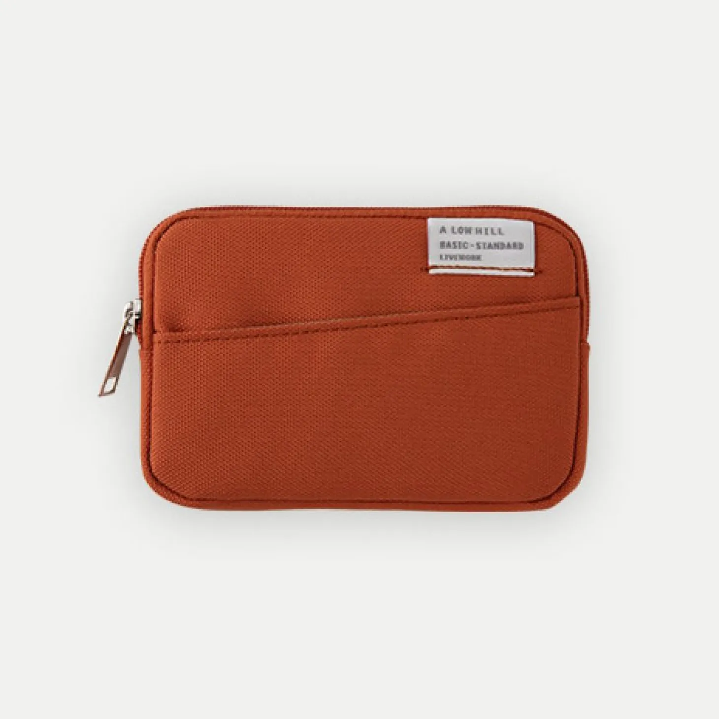 A Low Hill Basic Card Pouch