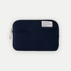 A Low Hill Basic Card Pouch
