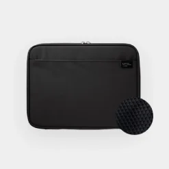 A Low Hill Tablet Pouch v6