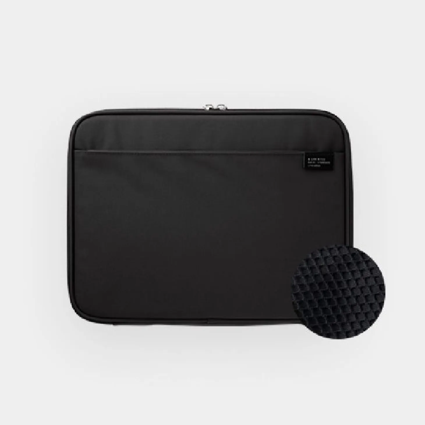 A Low Hill Tablet Pouch v6