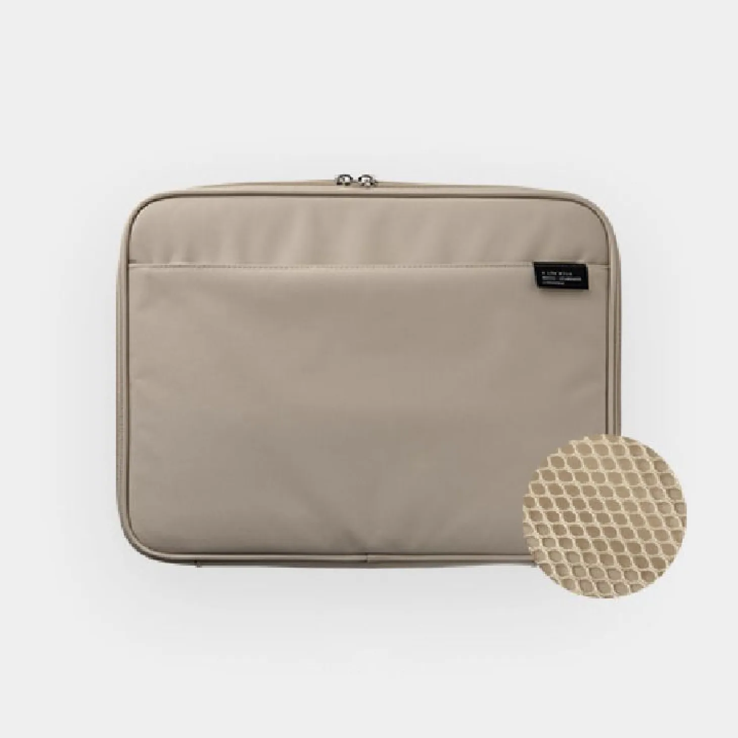 A Low Hill Tablet Pouch v6