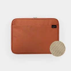 A Low Hill Tablet Pouch v6