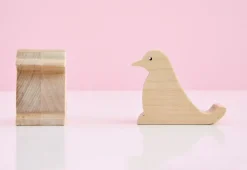 Animal Wood Phone Stand