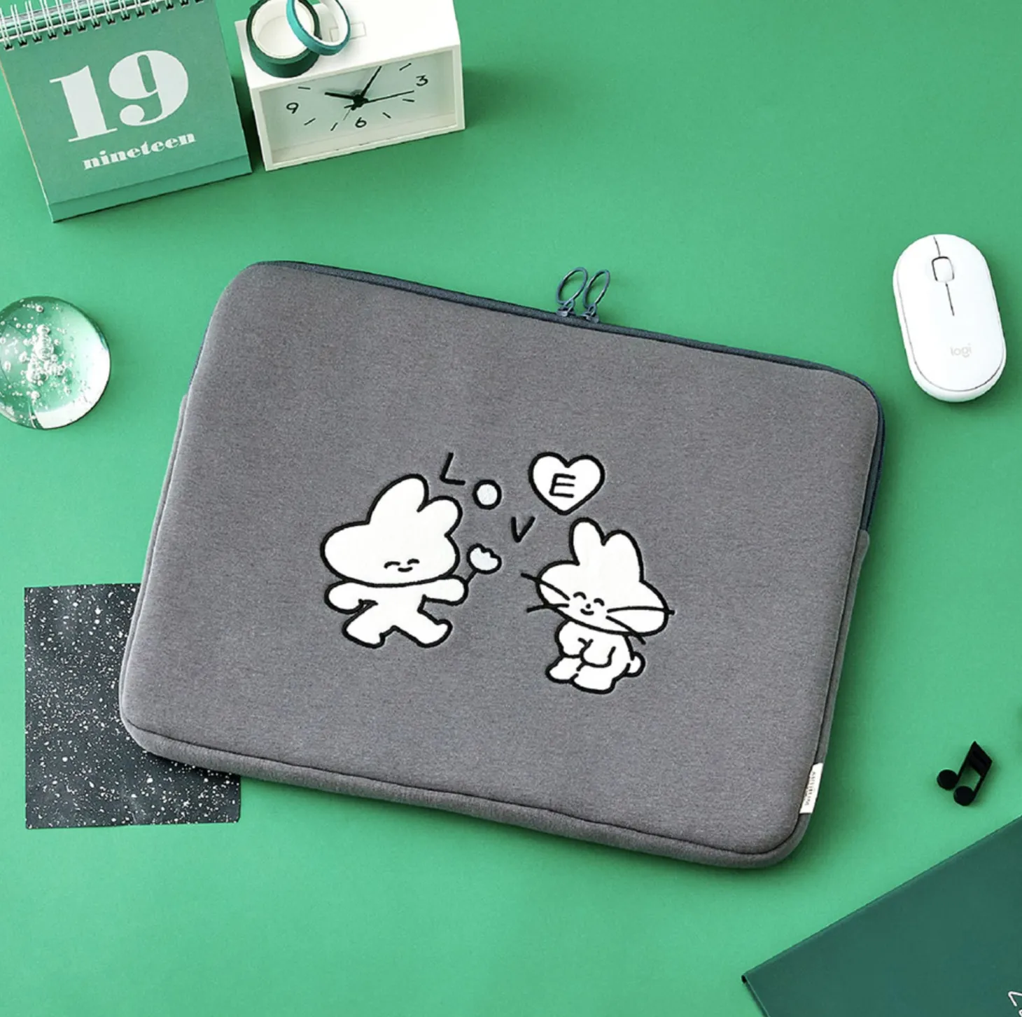 Ardium 15 in. Laptop Pouch