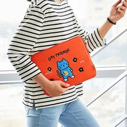Ardium 11 in. Tablet Pouch