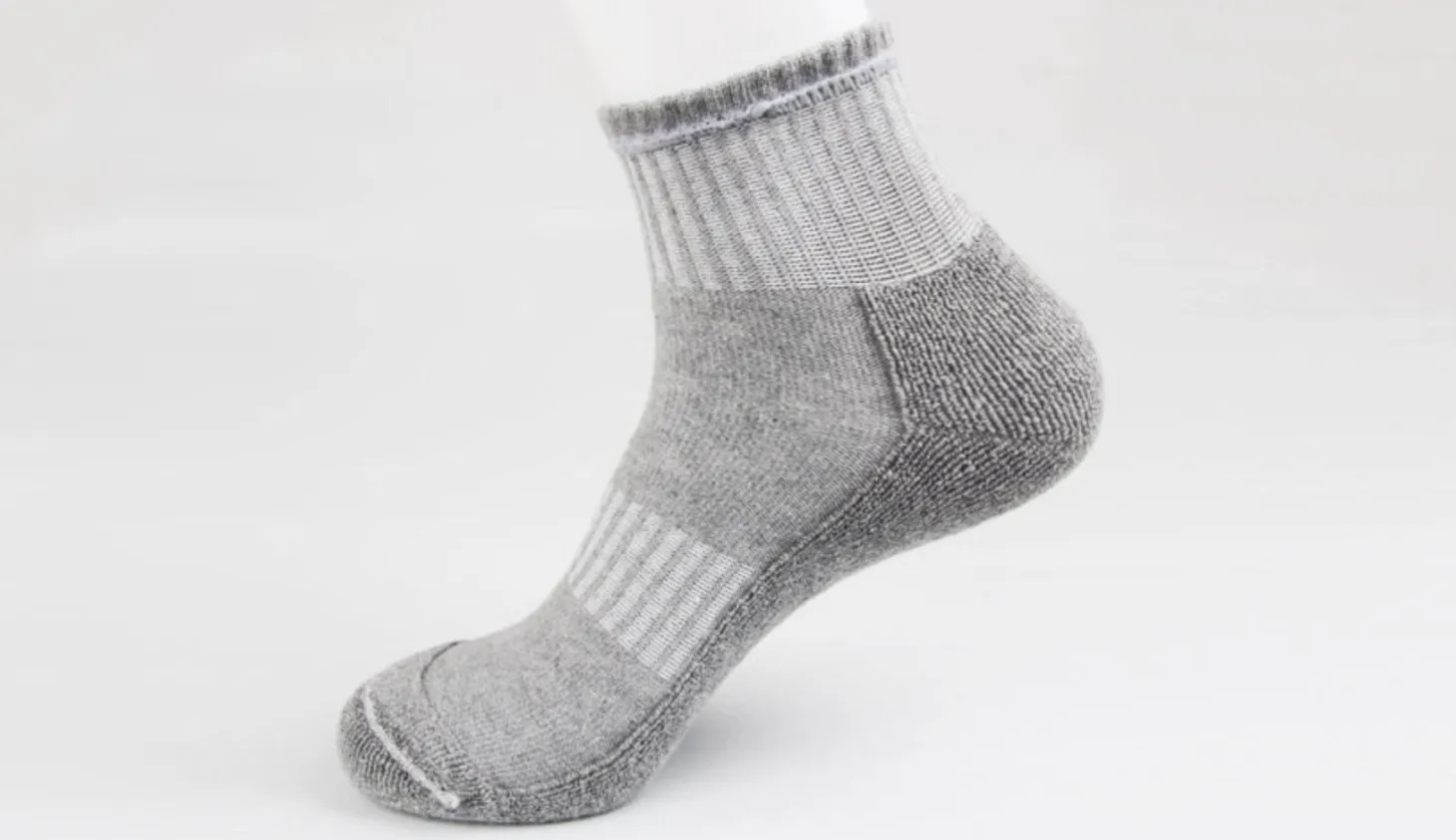 Basic Athletic Ankle Men Socks