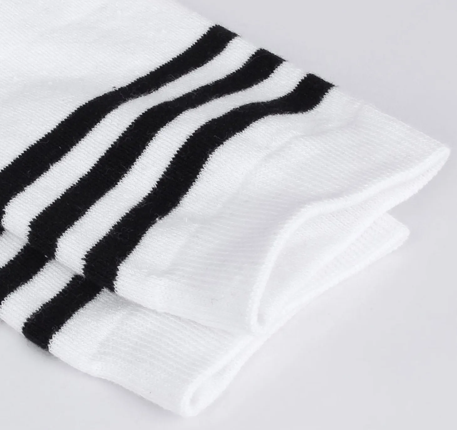 Basic Knee-high Women Socks