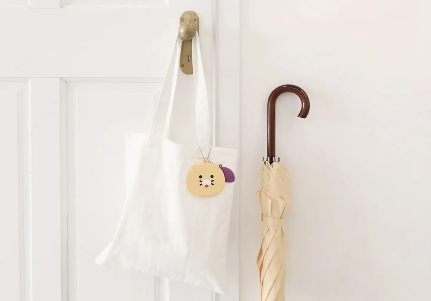 Beauty Choonsik Handy Mirror