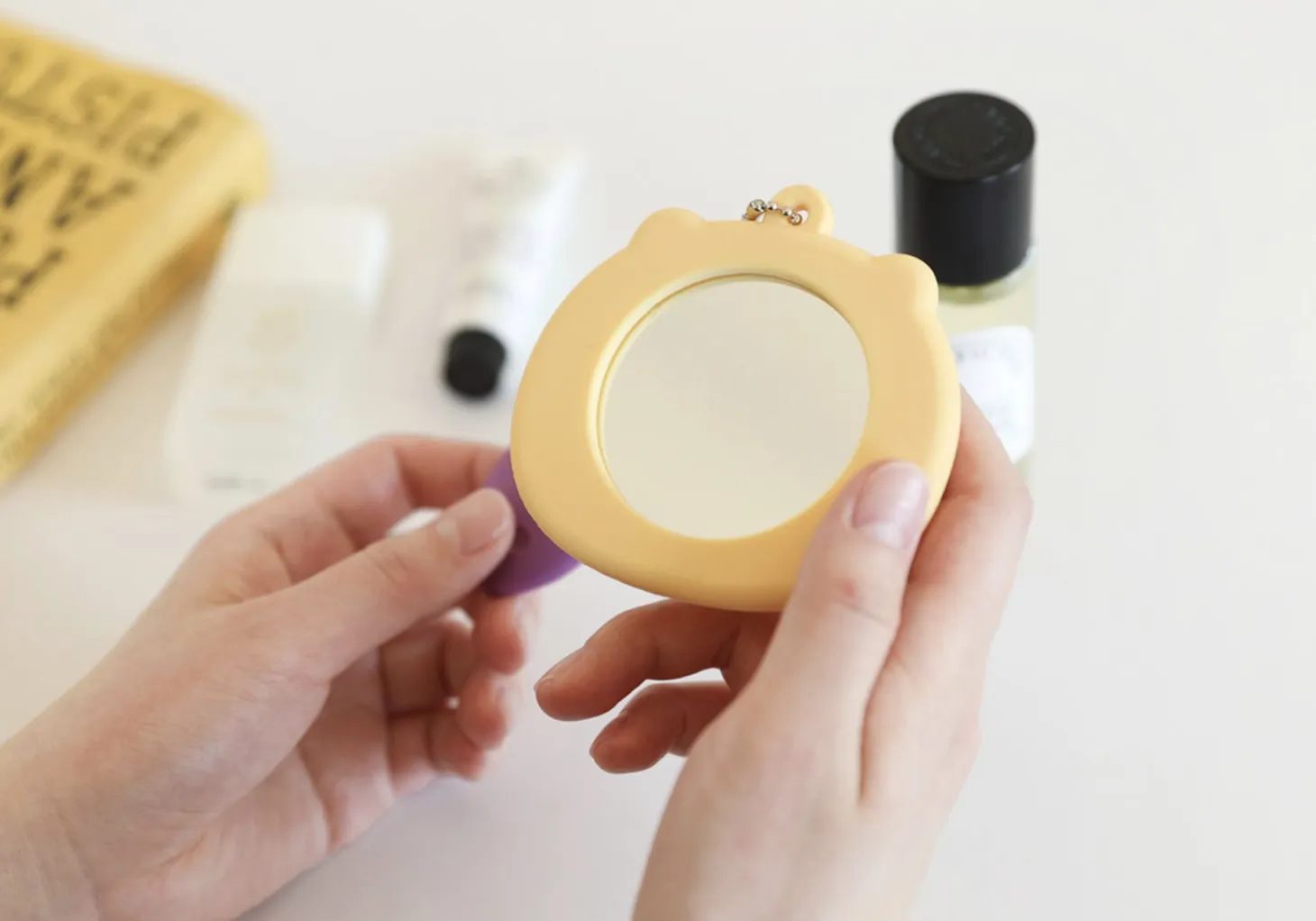 Beauty Choonsik Handy Mirror