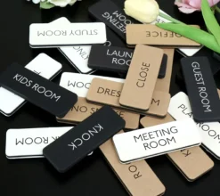 Black Basic Door Sign