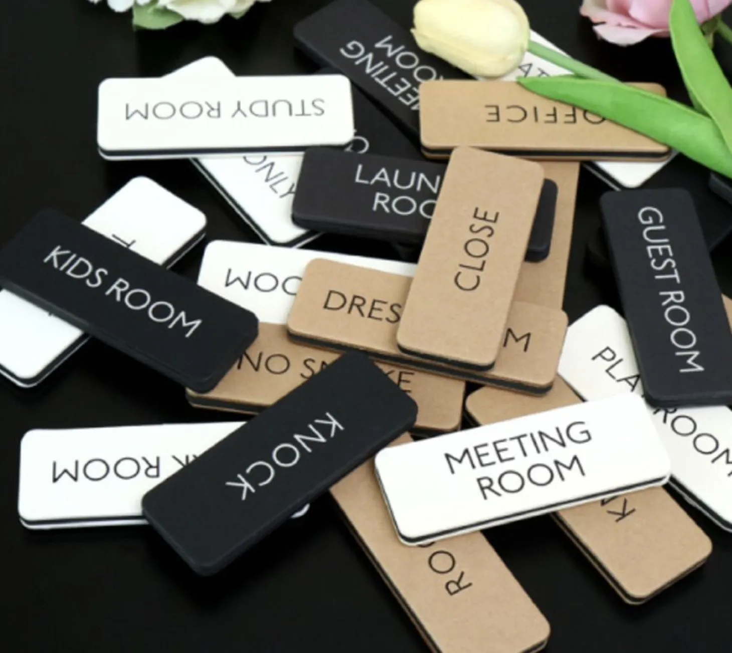 Black Basic Door Sign