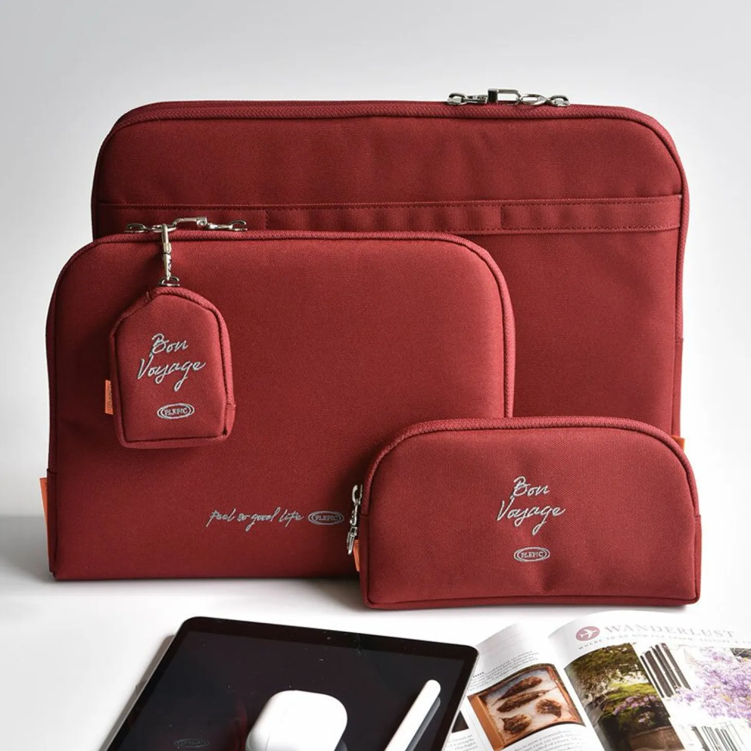 Bon Voyage 11 in. Fabric Sleeve