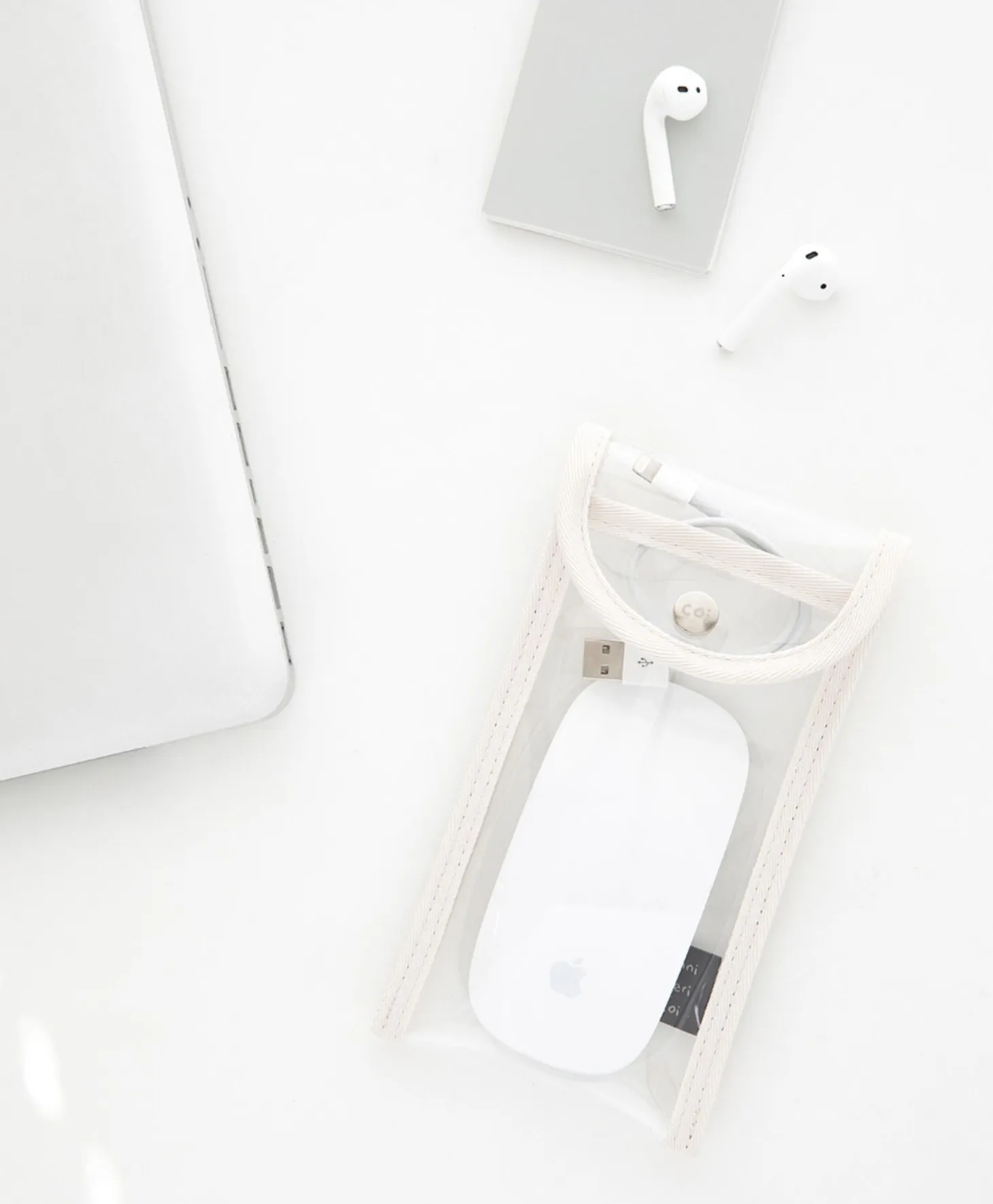 Button Translucent Pen Pouch