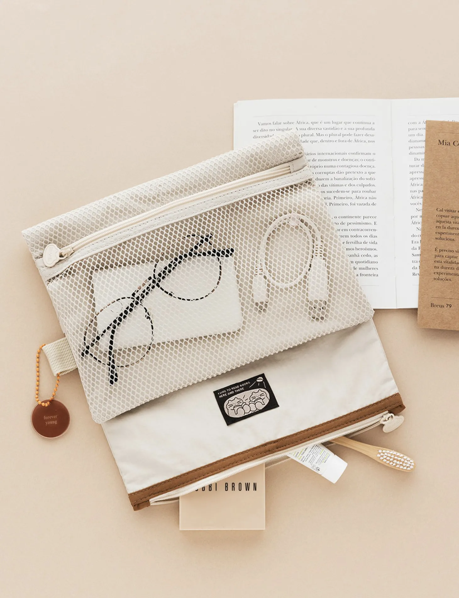 Cat Mesh Toiletry Pouch