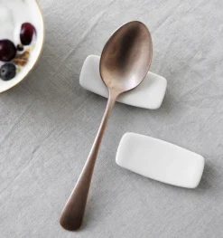 Classic Chopstick Rest