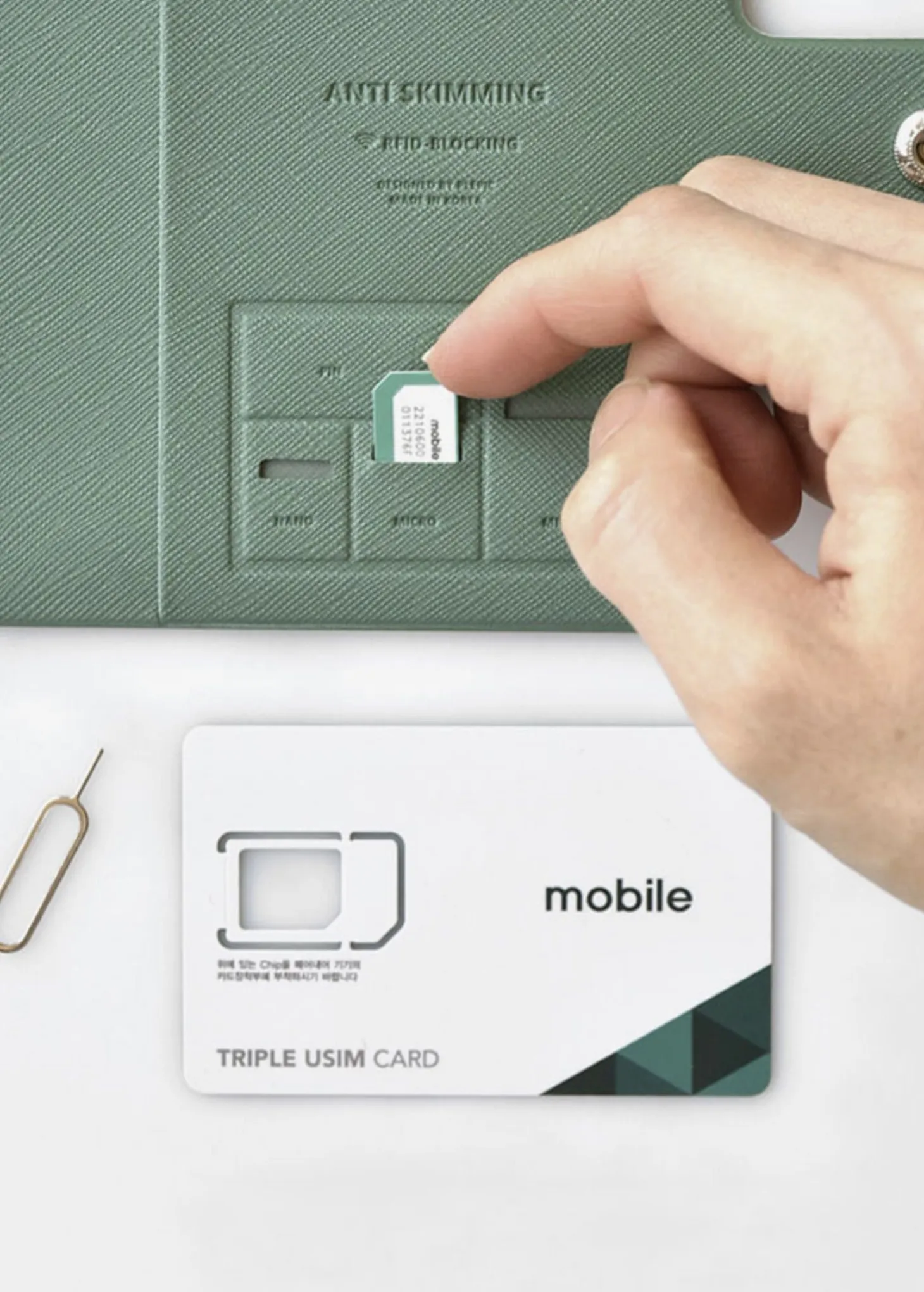 Classy Anti Skimming Passport & SIM Card Case