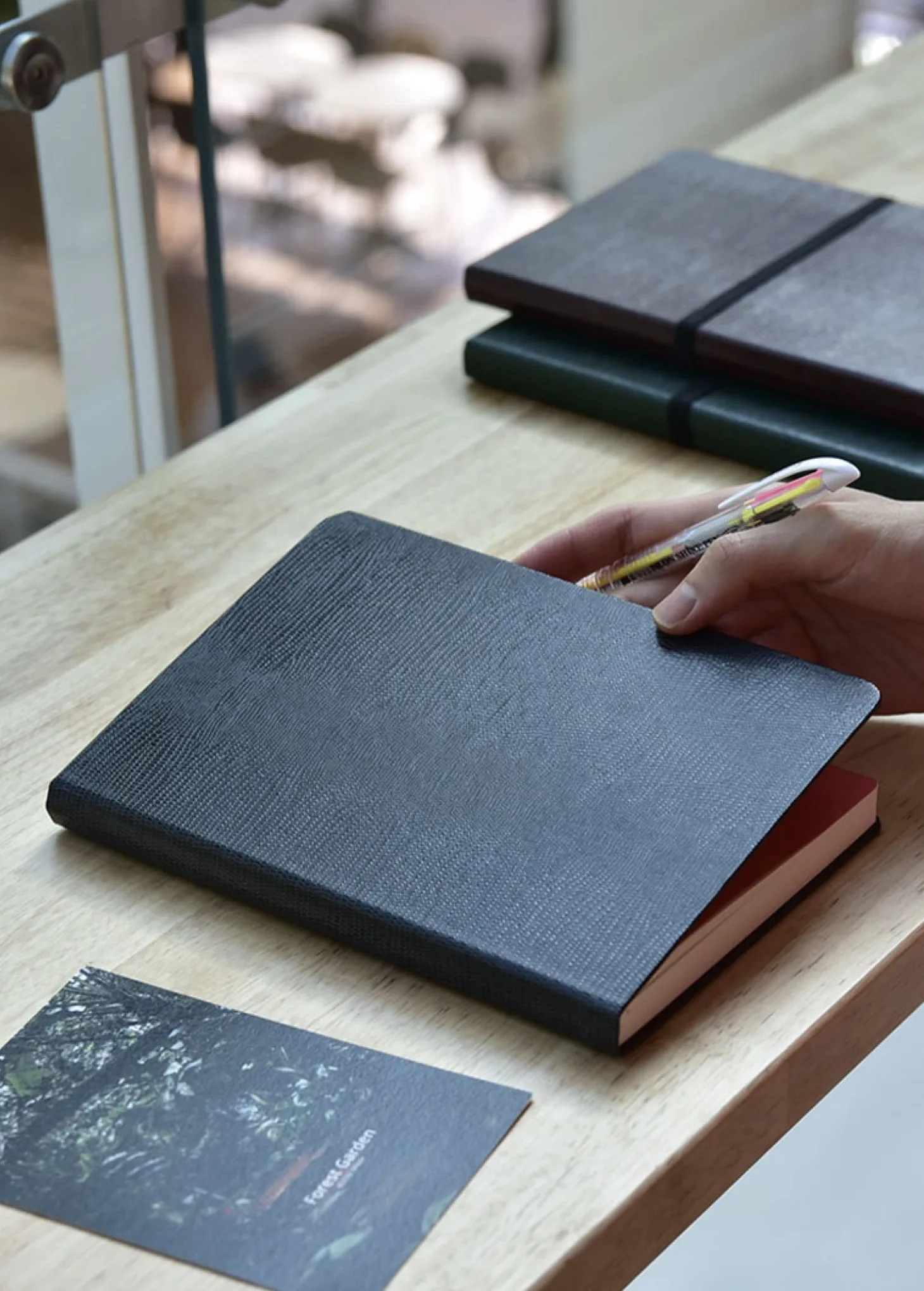 Classy Textured Leather B6 Weekly Planner