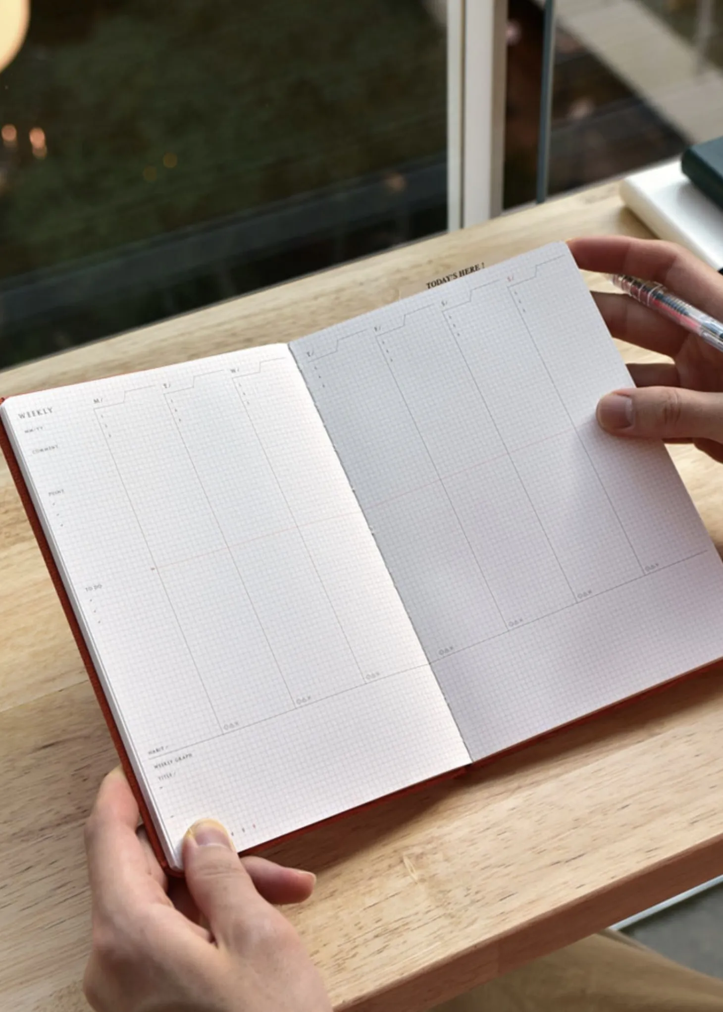 Classy Textured Leather B6 Weekly Planner