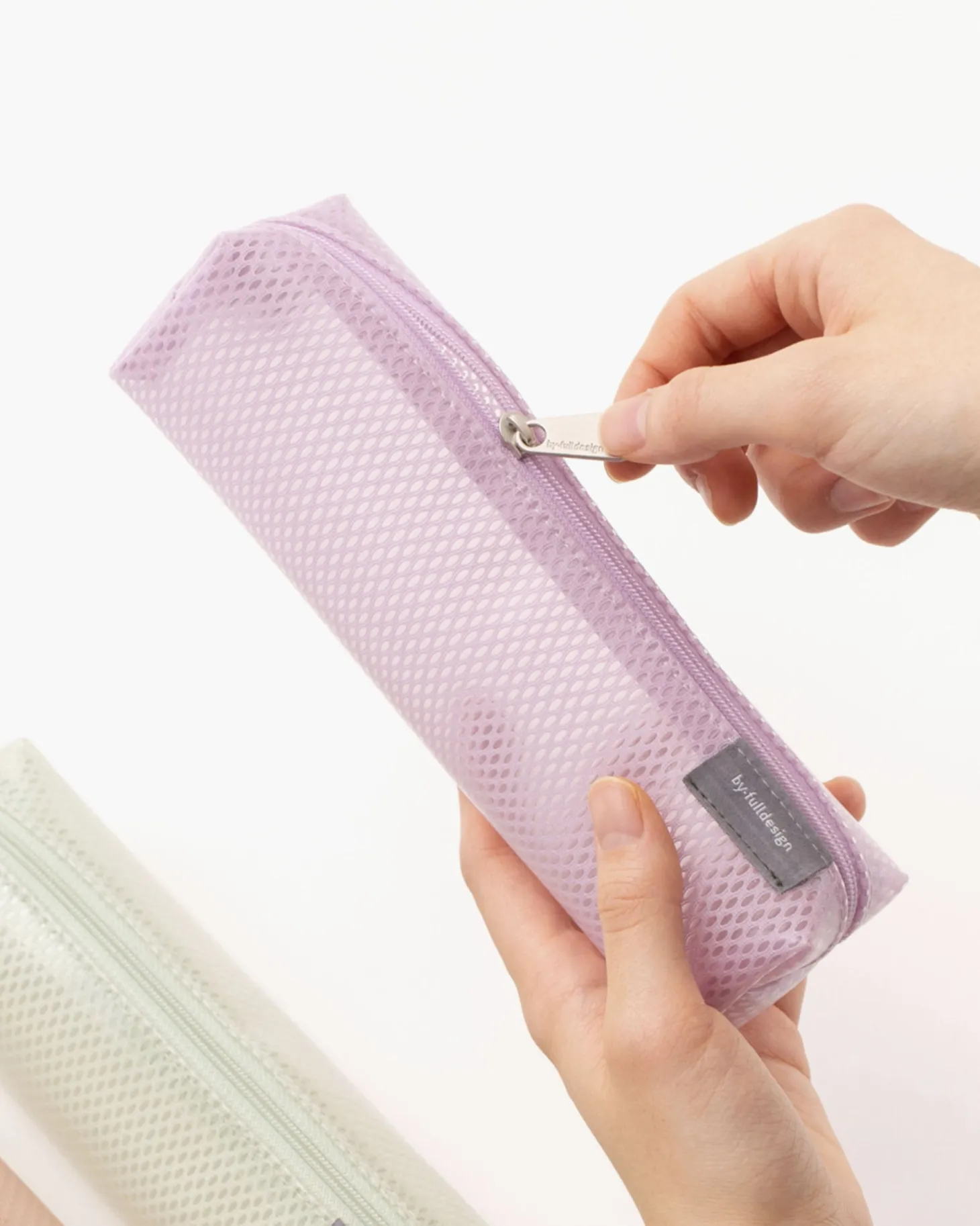 Coated Mesh Pen Pouch v6