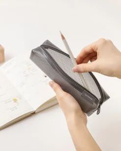 Coated Mesh Pen Pouch v6