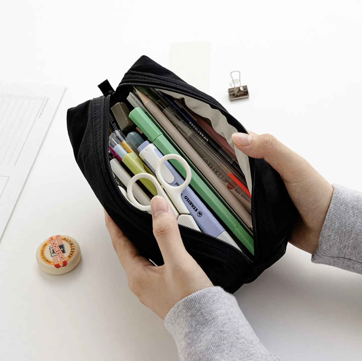 Coi Puppy Twill Pen Pouch