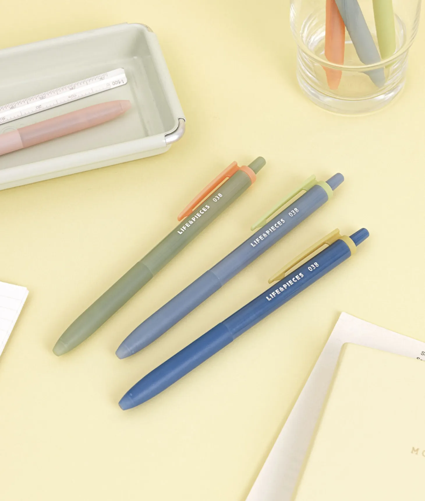Colorful Life & Pieces 0.38mm Gel Pen