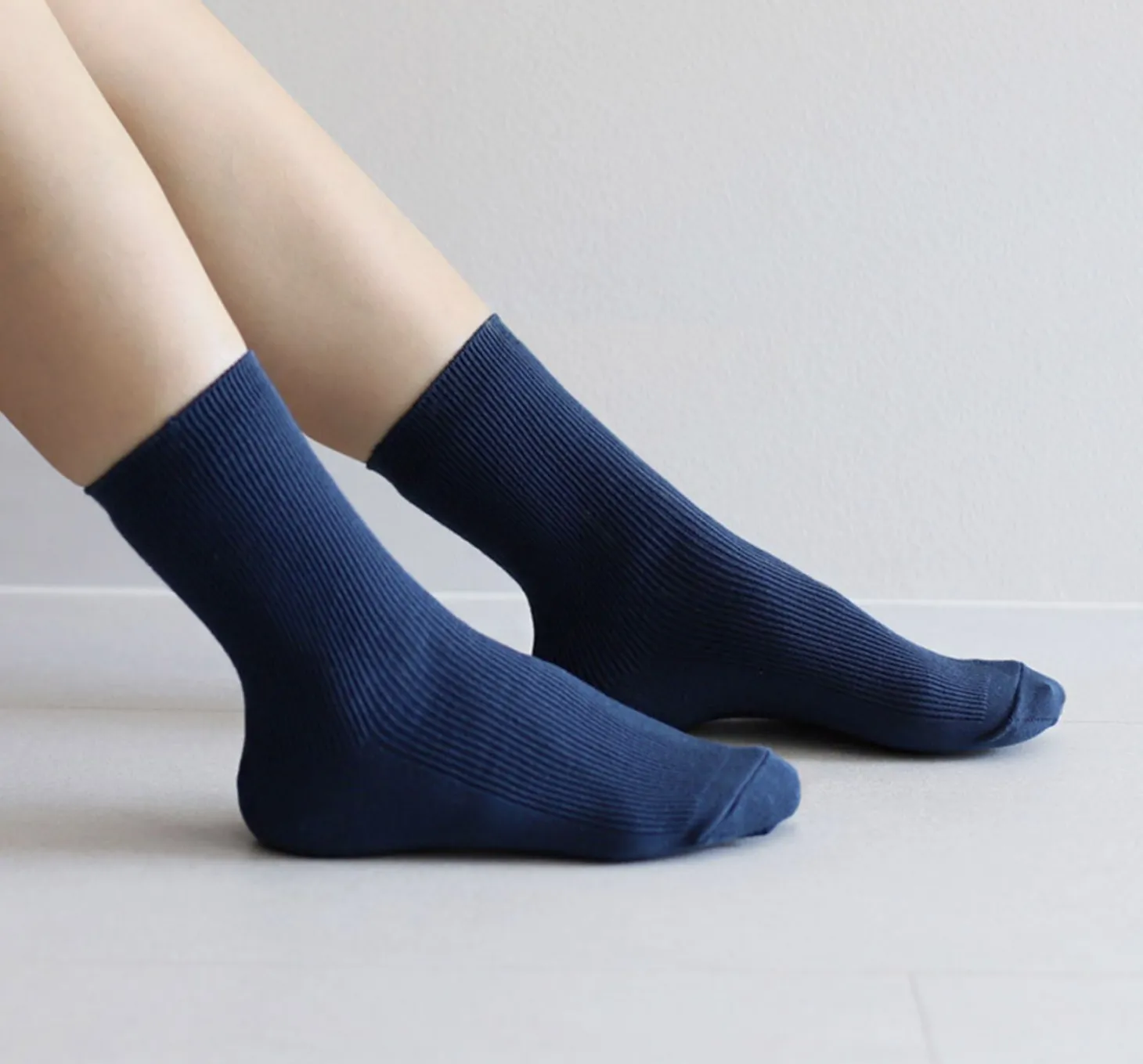 Colorful Ribbed Crew Women Socks