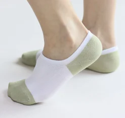 Color Point No Show Women Socks