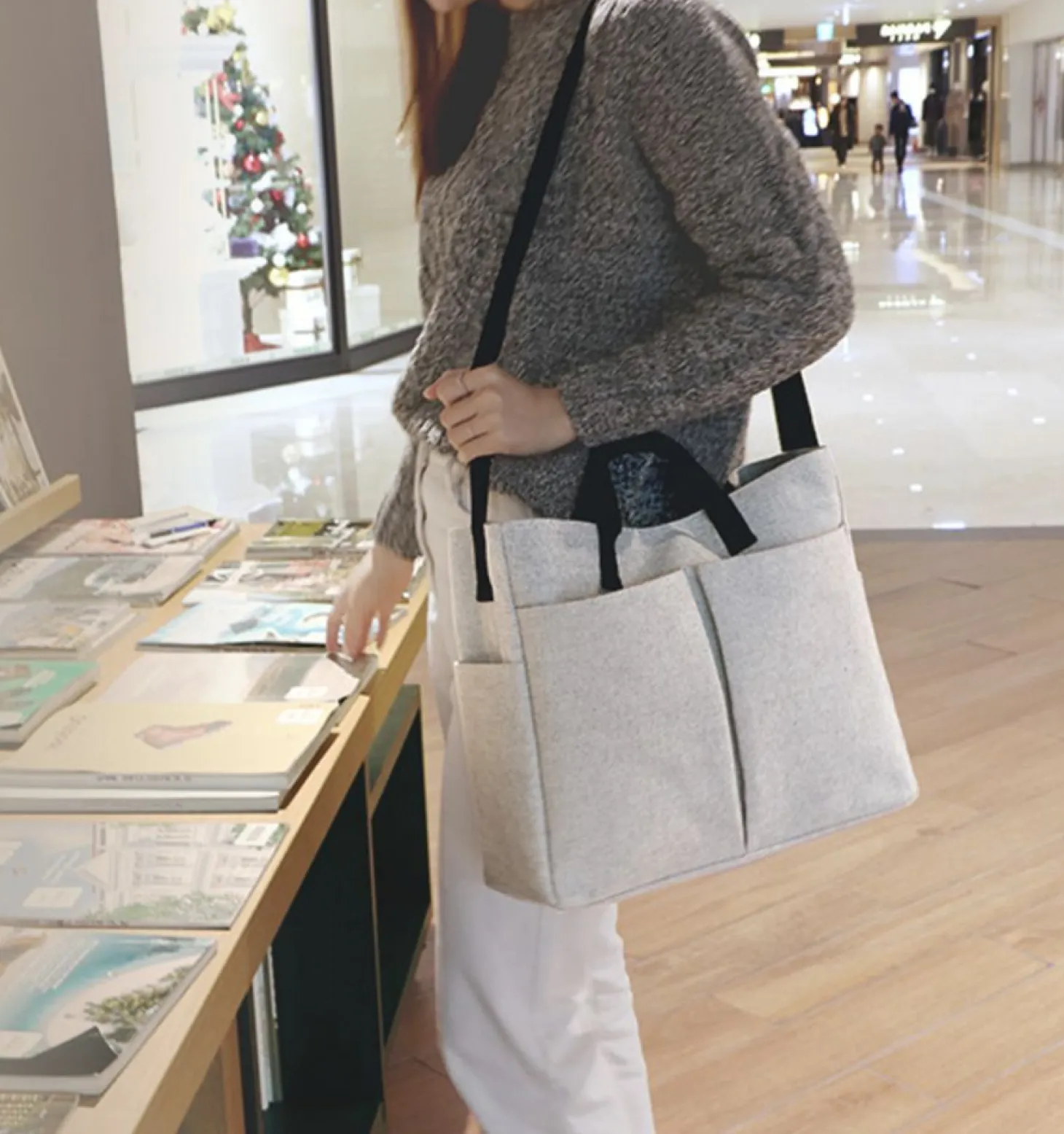 Conitale Pocket Shoulder Bag