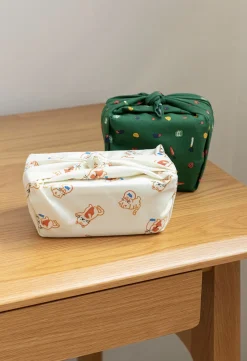 Dailylike Handkerchief v1