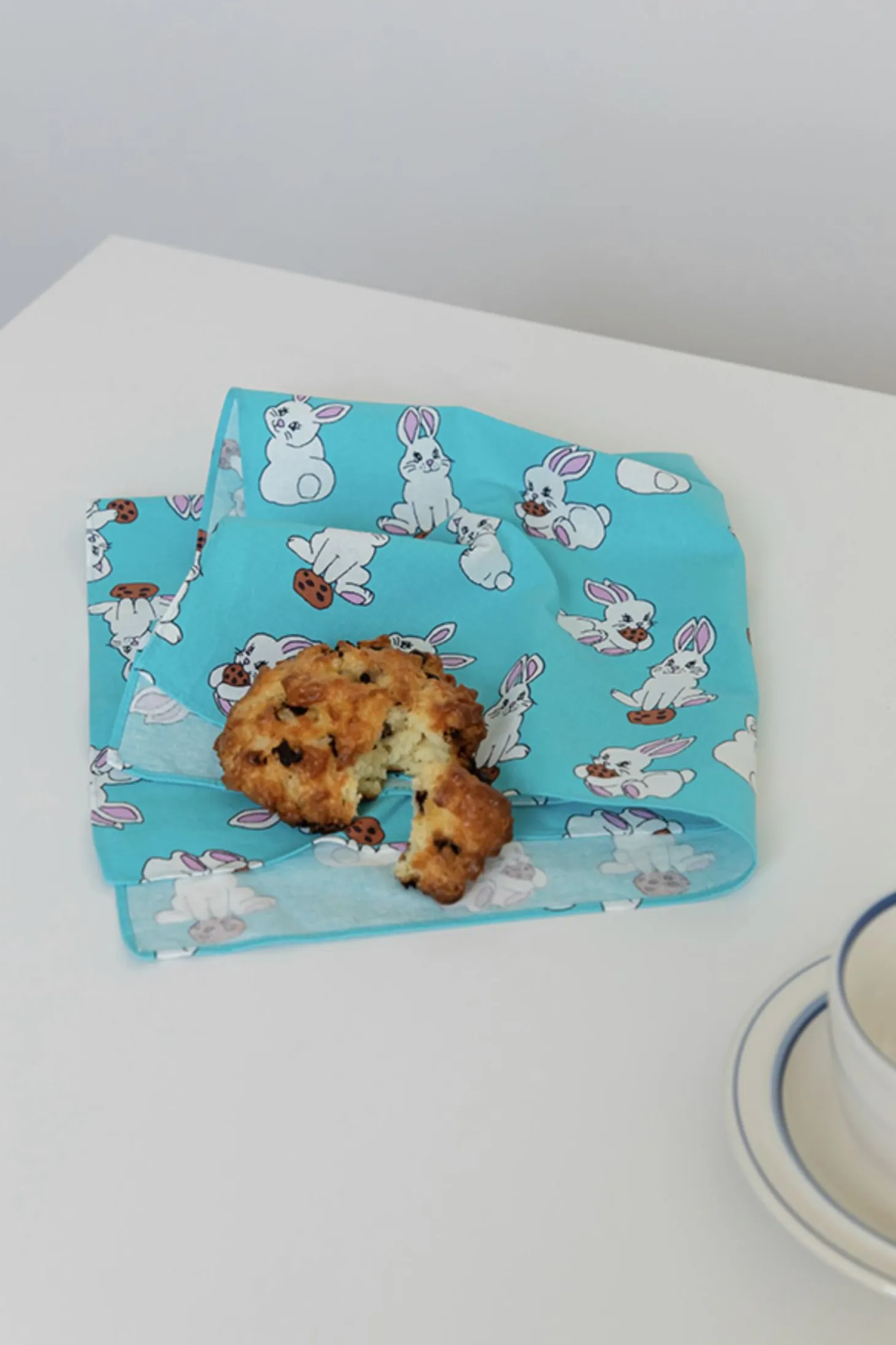 Dailylike Handkerchief v1