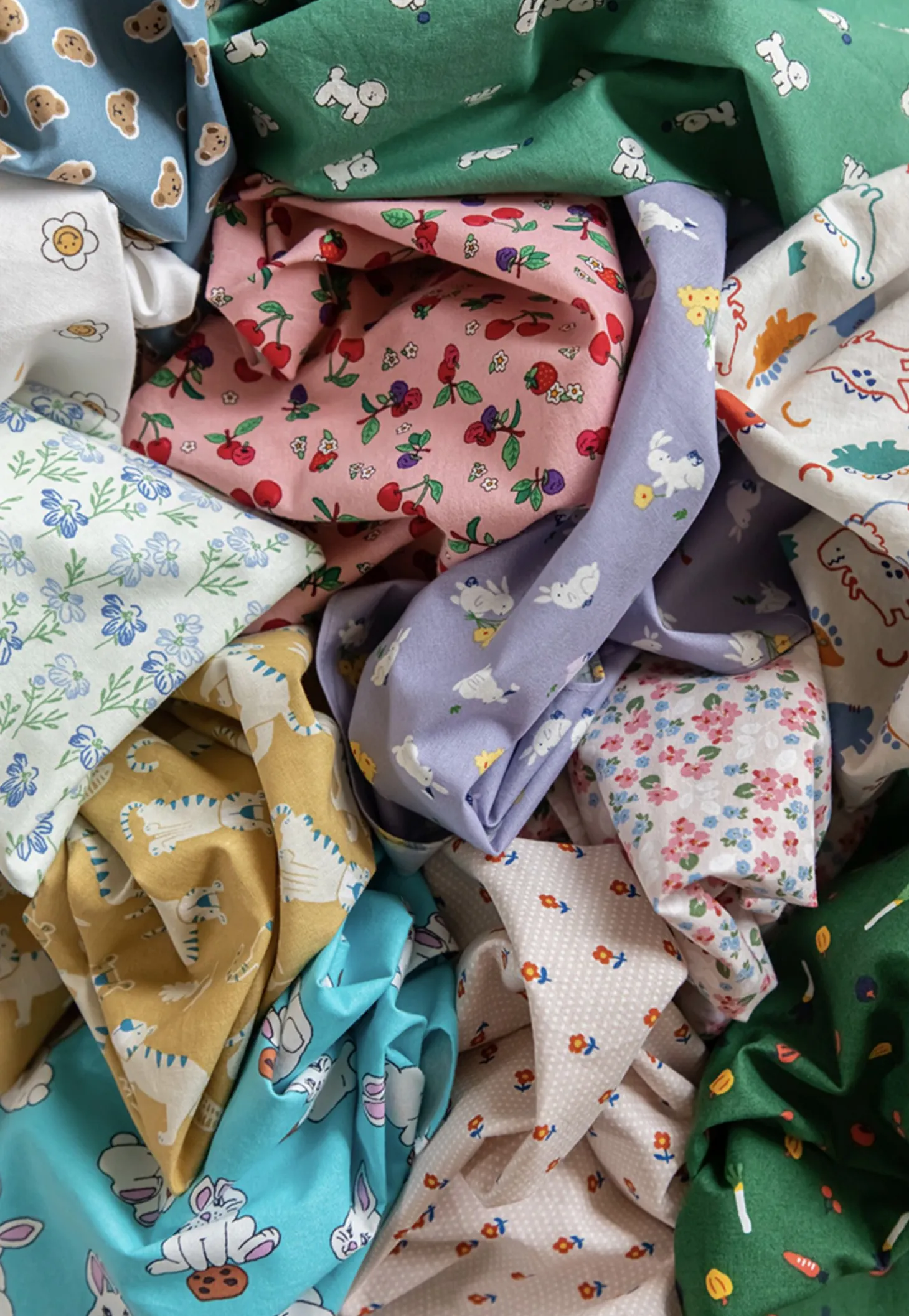 Dailylike Handkerchief v1