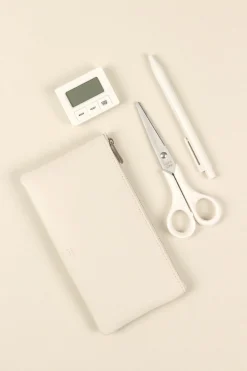 Dash and Dot Slim Pouch