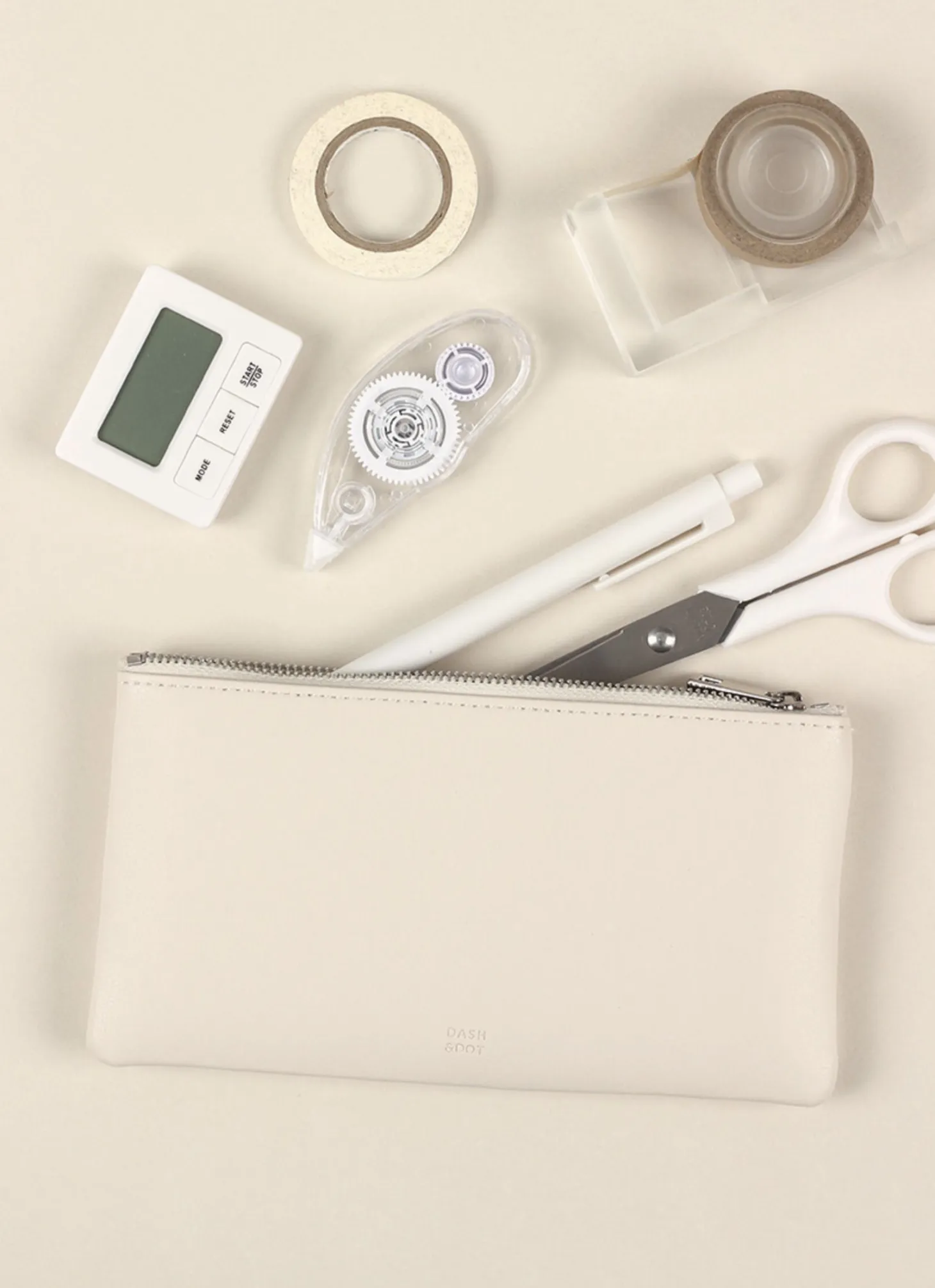 Dash and Dot Slim Pouch