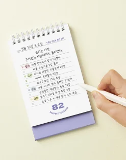 100 Days Challenge Desk Planner
