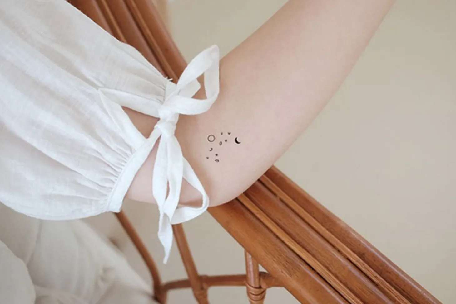 Delight Temporary Tattoo v8
