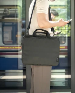 Double Pocket 16in. Laptop Bag