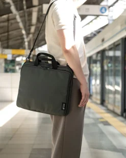 Double Pocket 16in. Laptop Bag