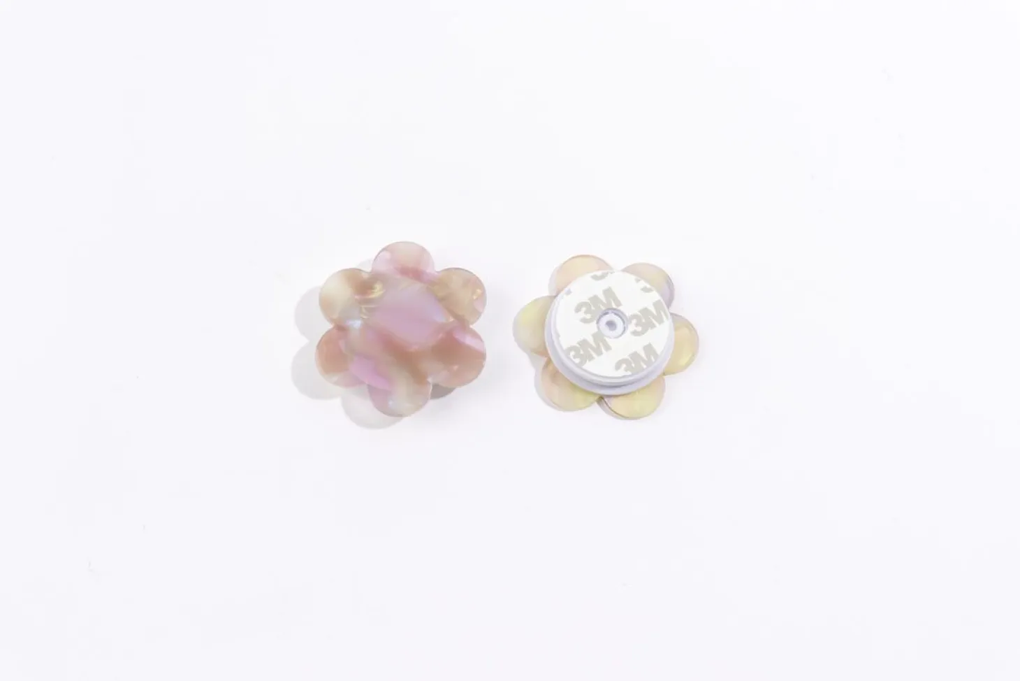 Flower Shape Pattern Phone Grip v2
