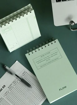Flow Spiral Standing Study Planner