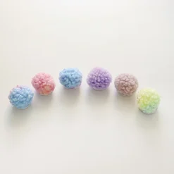 Fluffy Round Phone Grip v1
