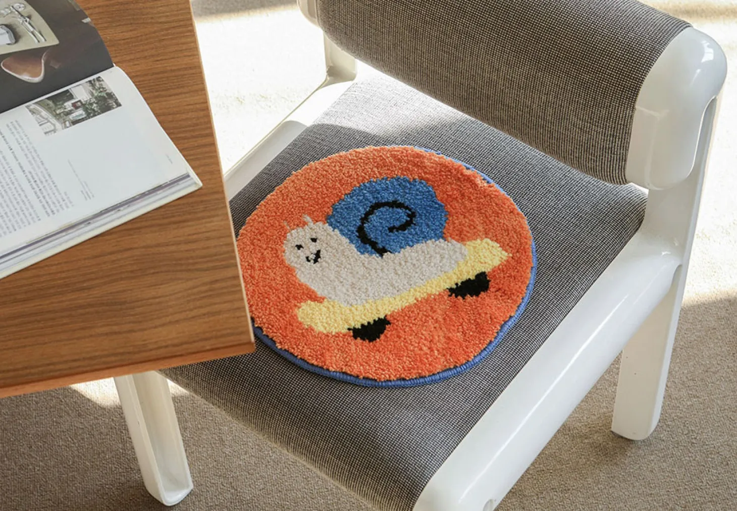 Fluffy Round Seat Cushion