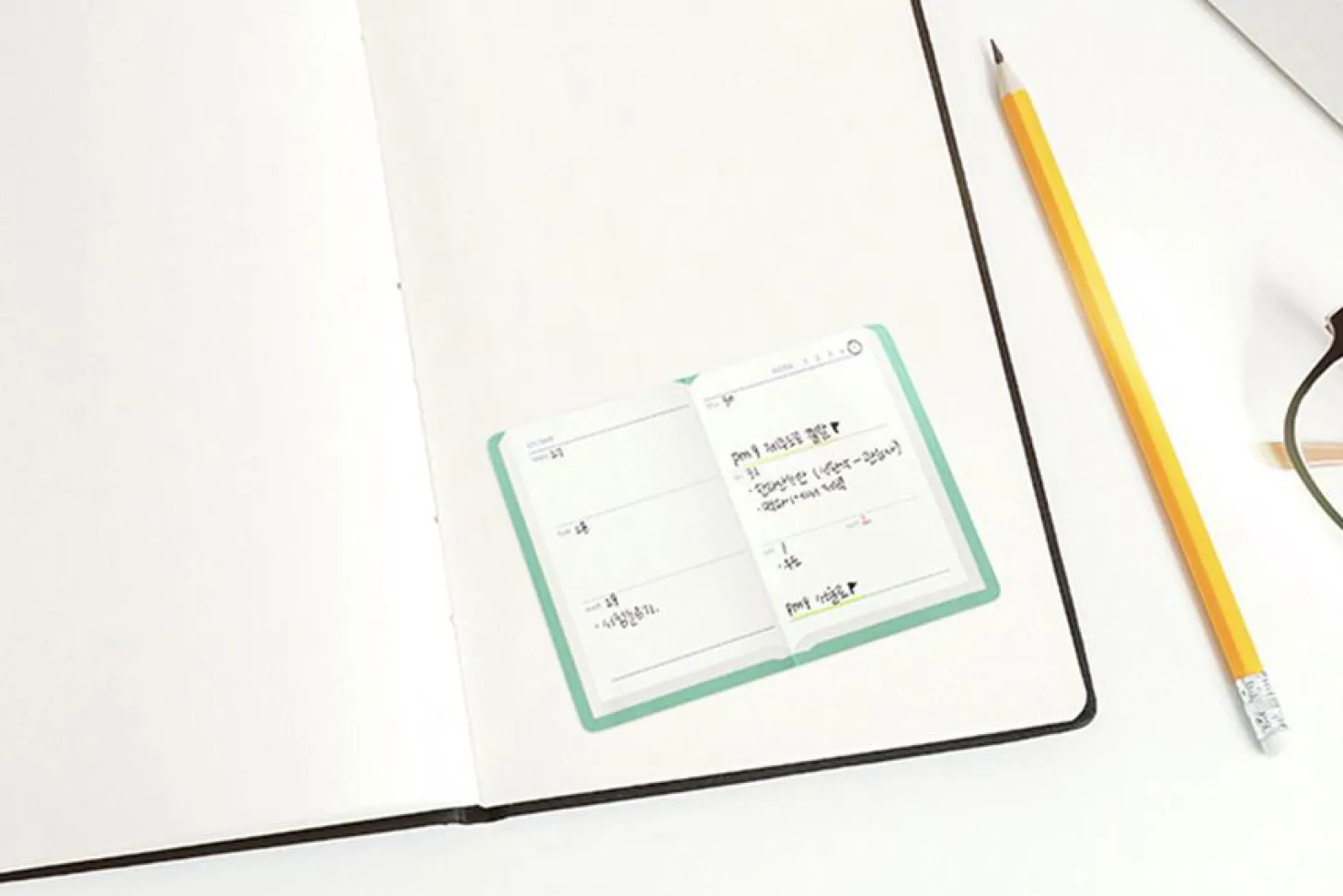 Foldable Book Sticky Note