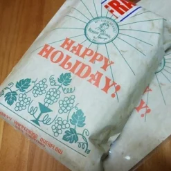 Green Vintage Holiday Envelope