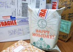 Green Vintage Holiday Envelope
