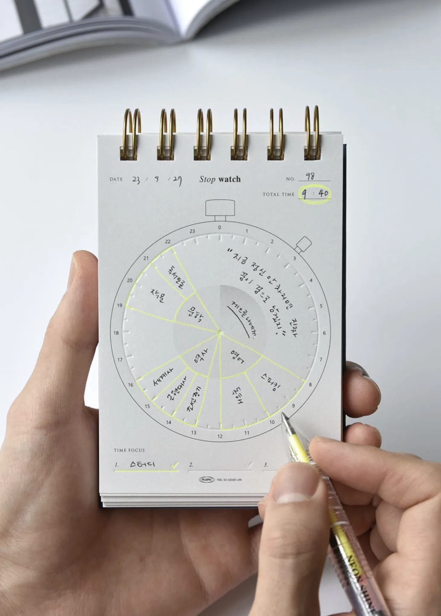Handy Press Check Time Planner