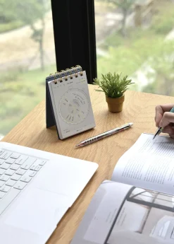 Handy Press Check Time Planner