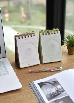 Handy Press Check Time Planner
